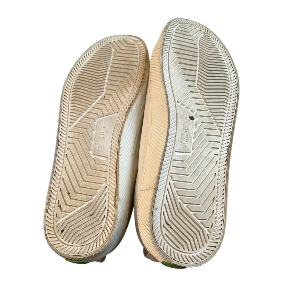 Cariuma OCA Men’s 9 Women’s 10.5 Off White Sneakers Laces Business Casual Low